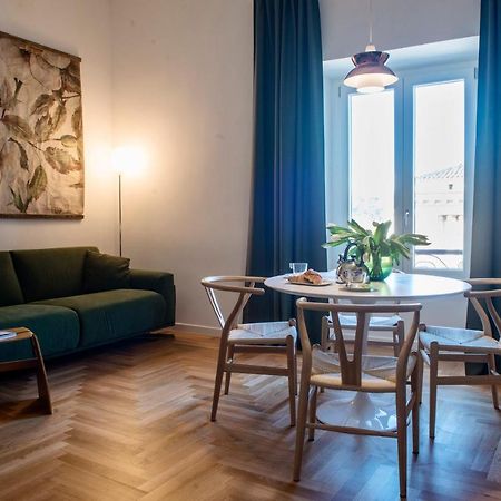 Apartamento Dimora San Bartolomeo - Design, Panoramic View & Culture Roma Exterior foto