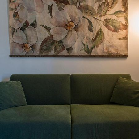 Apartamento Dimora San Bartolomeo - Design, Panoramic View & Culture Roma Exterior foto