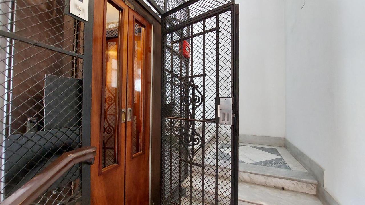 Apartamento Dimora San Bartolomeo - Design, Panoramic View & Culture Roma Exterior foto