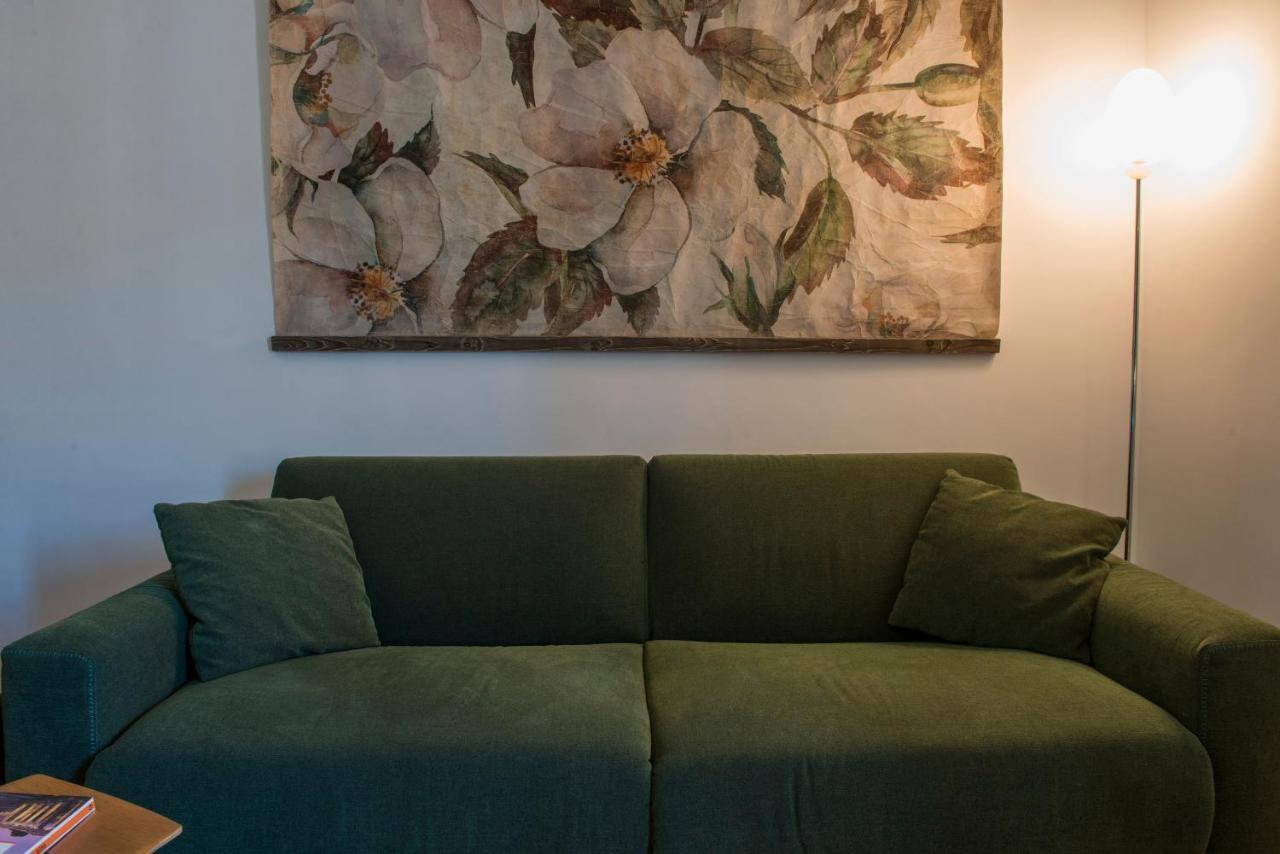 Apartamento Dimora San Bartolomeo - Design, Panoramic View & Culture Roma Exterior foto